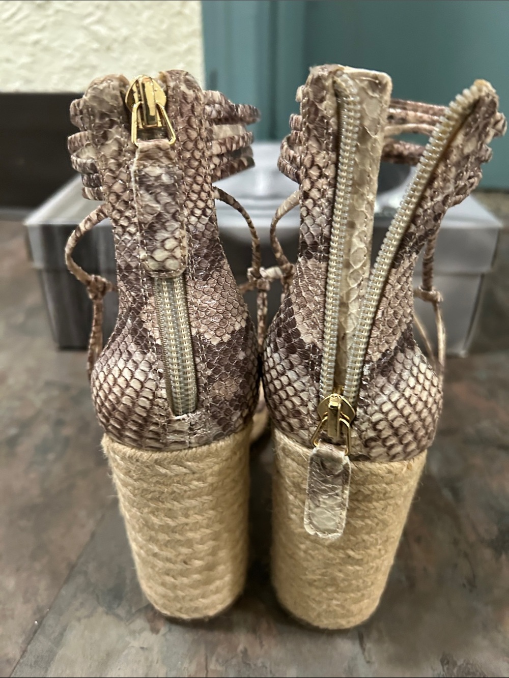 Jennifer Lopez Taupe Snake-Print Wedge Sandals with Jute Platform - Picture 7 of 16